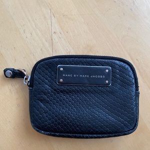 Marc jacobs wristlet